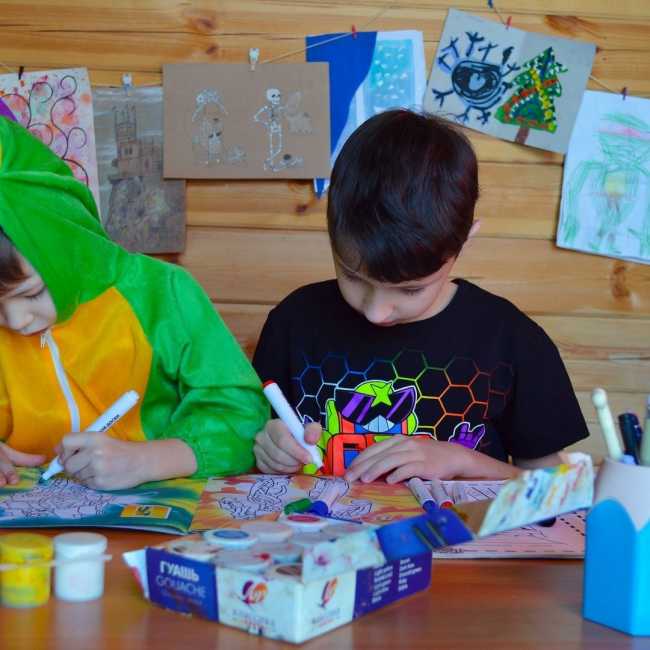 5 Things To Keep In Mind While Choosing Drawing Classes For Your Kids