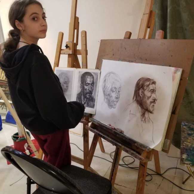 A Brief Overview Of Surface Anatomy In Life Model Painting
