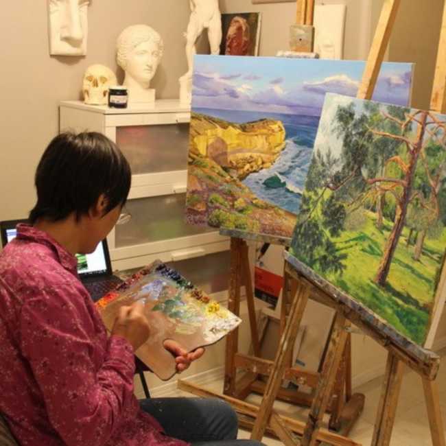 Exploring Different Brush Strokes In Oil Painting Classes