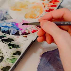 Why Are Oil Painting Lessons Important To Become An Expert?